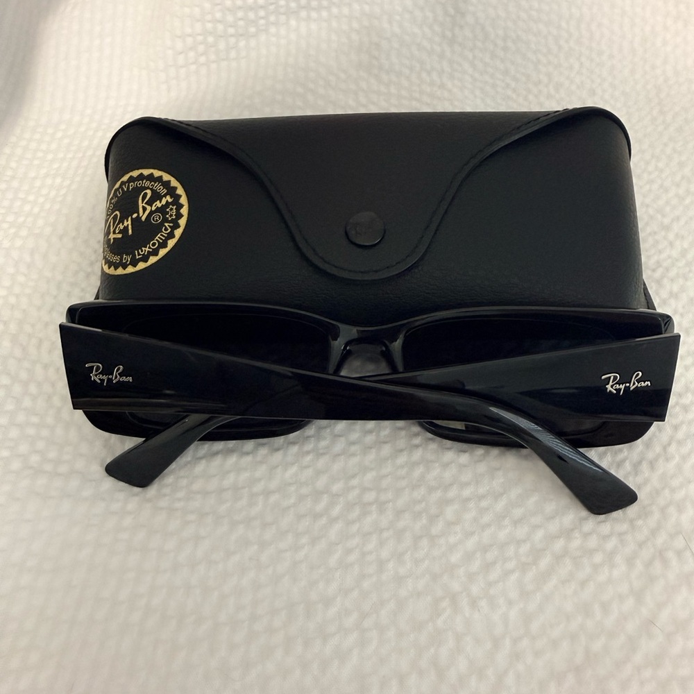 Ray-Ban Black Teru Bio-Based Rectangular Sunglass… - image 4